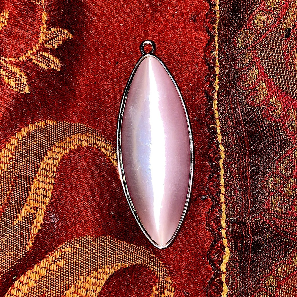 beauty antique pendant
